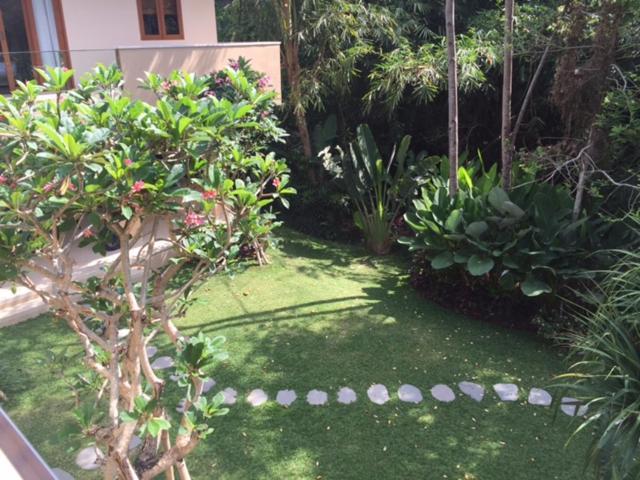 Villa Kembar Ubud Exteriör bild